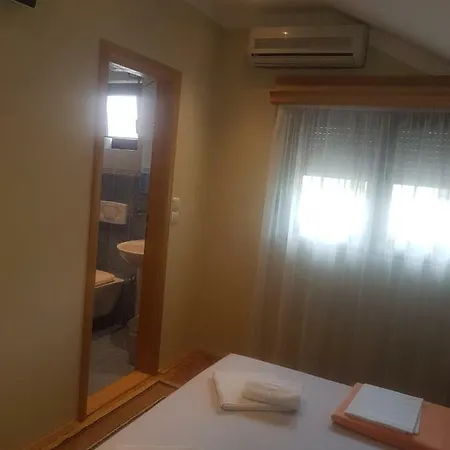 Vienna 3*